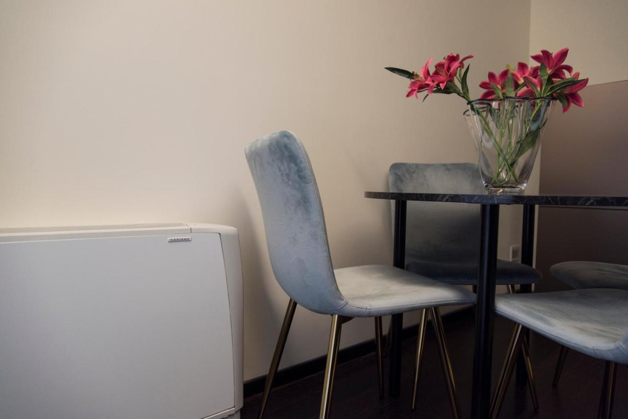 St.Ambrogio 2Bd New Apartment 米兰 外观 照片